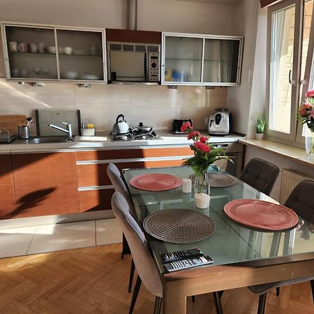 Sloneczny Apartament Bluszczanska Διαμέρισμα Βαρσοβία Εξωτερικό φωτογραφία